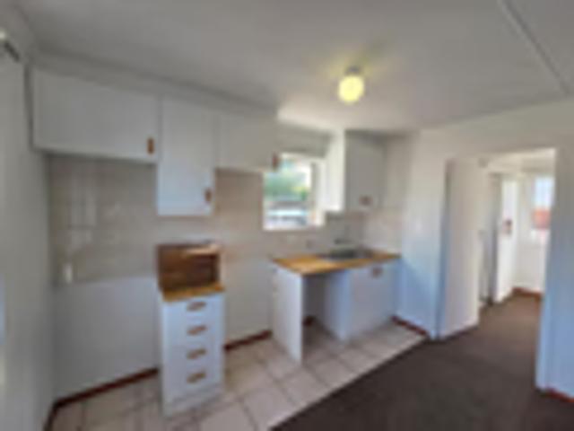 Apartment for rent in Seaview, Kwazulu-natal