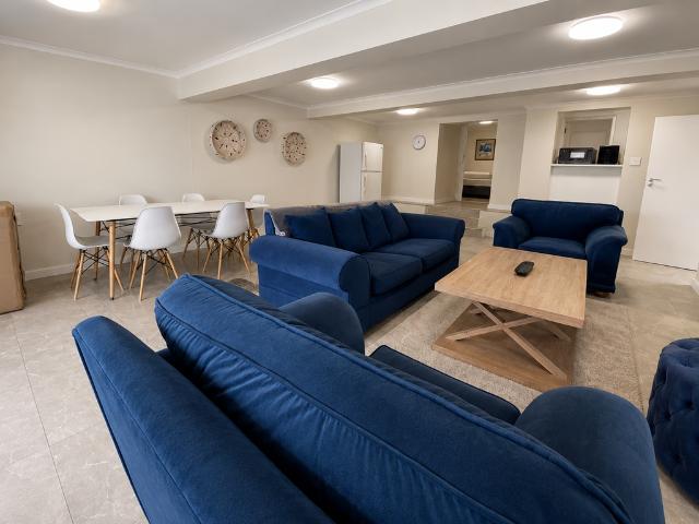 Apartment for rent in Camps Bay, Cape Town