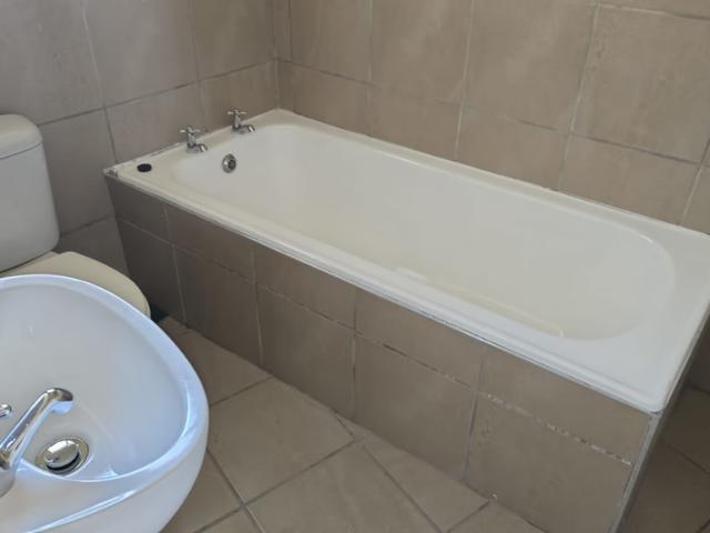 Flat for rent in Lejweleputswa, Free State