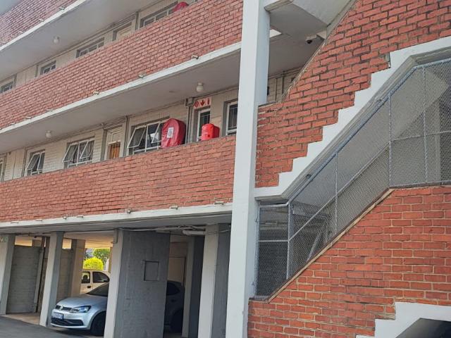 Apartment for rent in Seaview, Kwazulu-natal