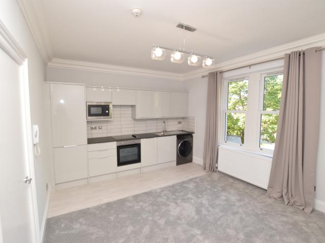 Apartment for rent in Hookstone, Harrogate