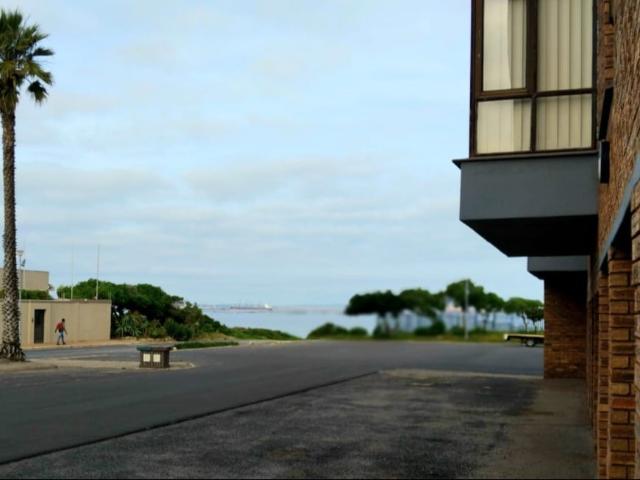 Apartment for rent in West Coast, Britannia Bay