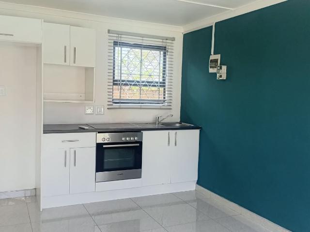 Apartment for rent in Baardskeerdersbos, Western Cape