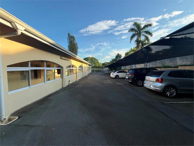 Apartment for rent in Beverley Hills, Durban