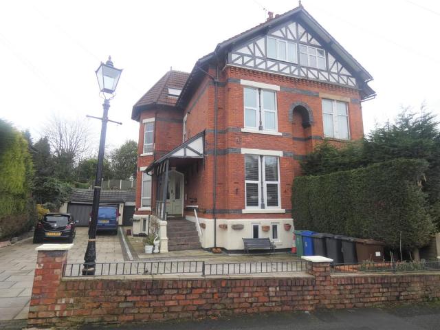 Flat for rent in Sedgley Park, Bury