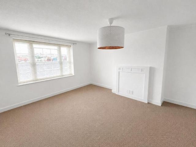 Apartment for rent in Brandis Corner, Devon