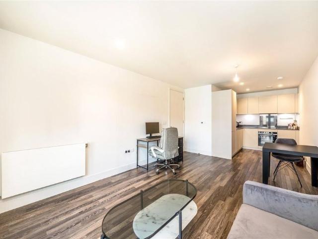 Apartment for rent in London Borough of Lewisham, New Cross