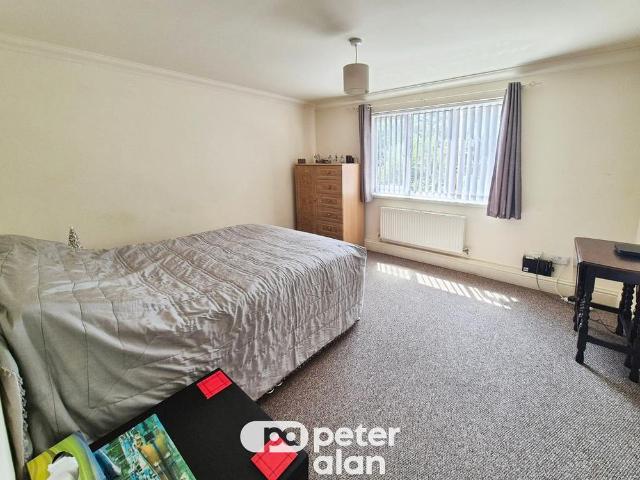 Apartment for rent in Risca, Wales