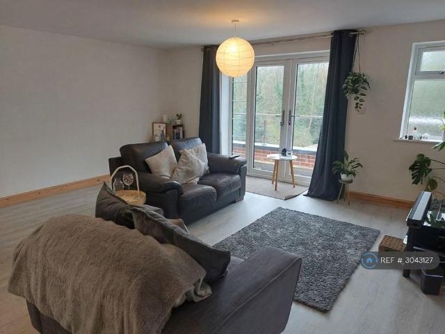 Apartment for rent in Helford, Hampshire