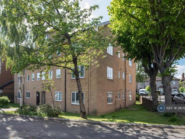 Flat for rent in New Malden, Isle Of Man