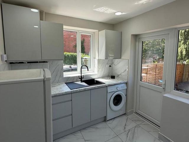Apartment for rent in Elstree and Borehamwood, Elstree