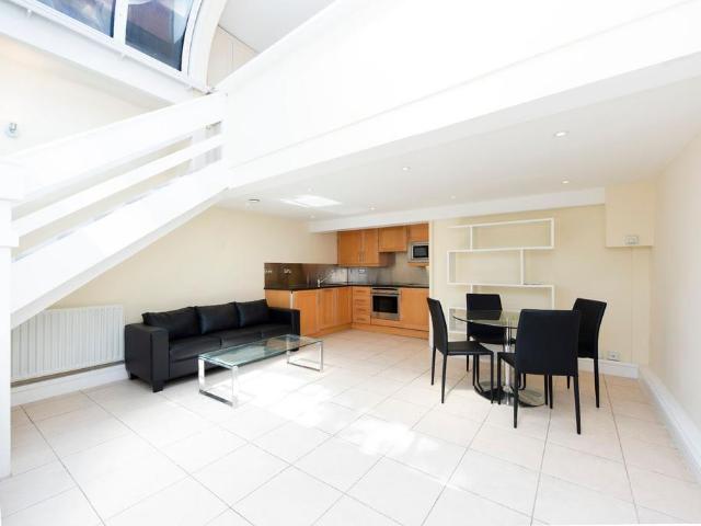 Flat for rent in Chelsea, Greater London