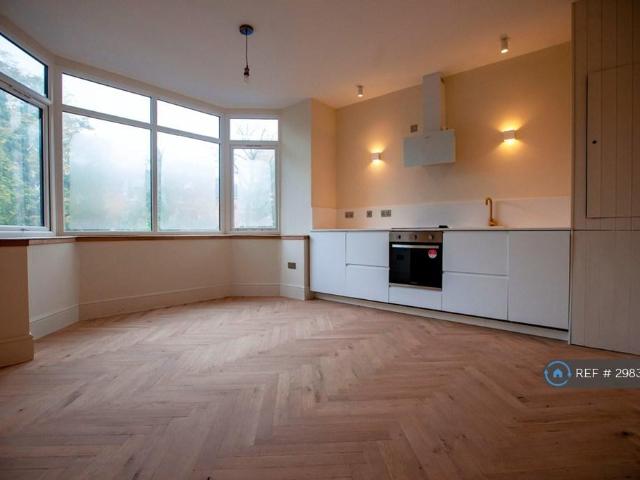 Flat for rent in Georgia, Greater Manchester