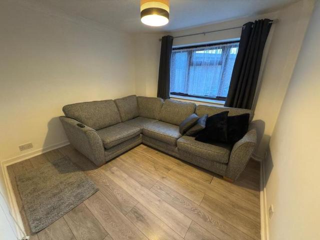 Apartment for rent in Forton, Middlecroft
