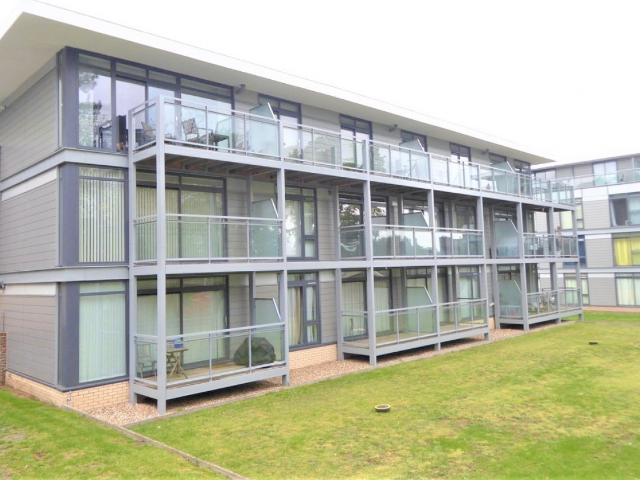Apartment for rent in St Albans, Five Acres