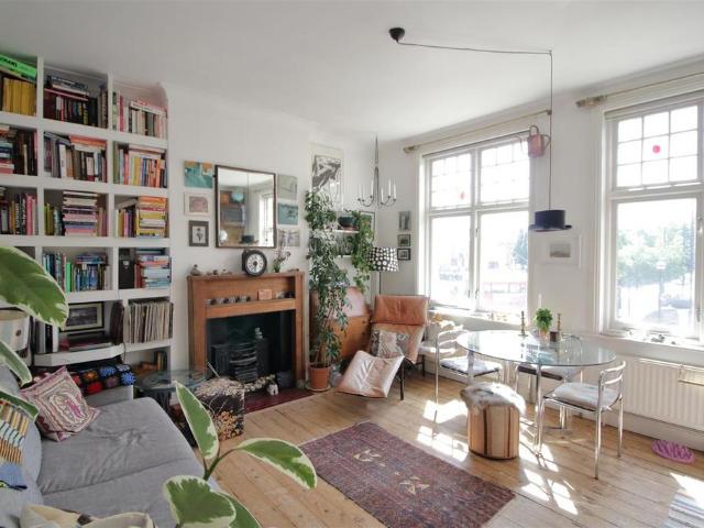 Flat for rent in Brixton, Greater London
