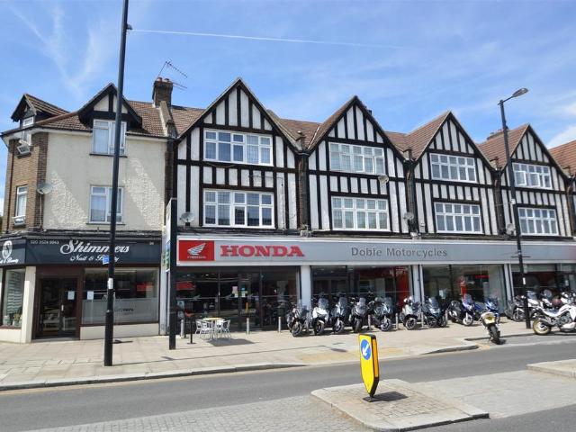 Flat for rent in London Borough of Croydon, Greater London