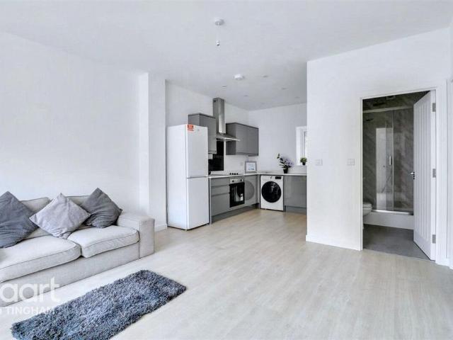 Apartment for rent in The Meadows, Haddon
