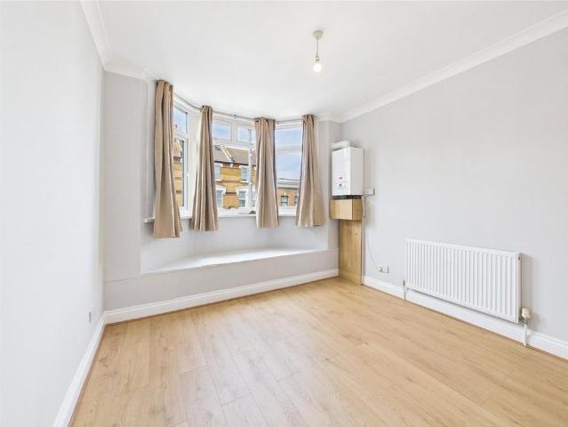 Apartment for rent in Forest Gate, Greater London