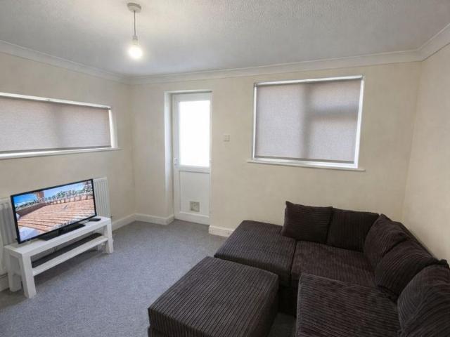 Flat for rent in Cressex, Isle Of Man