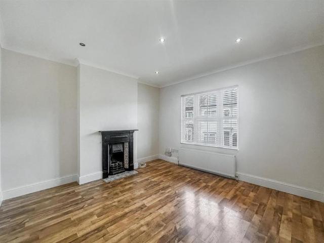Apartment for rent in Stapleford, Attenborough