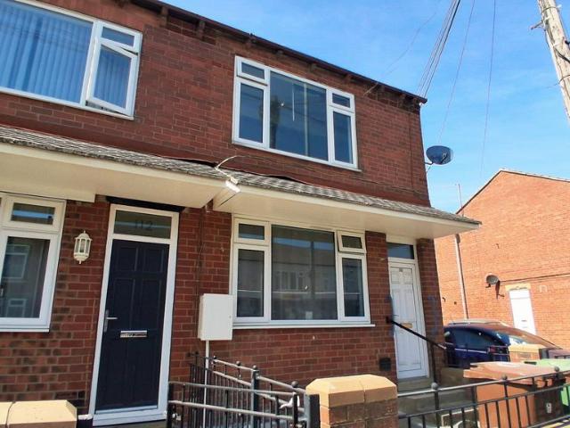 Flat for rent in South Elmsall, West Yorkshire