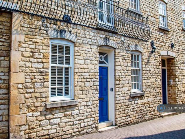 Flat for rent in Baron St Martin, South Kesteven