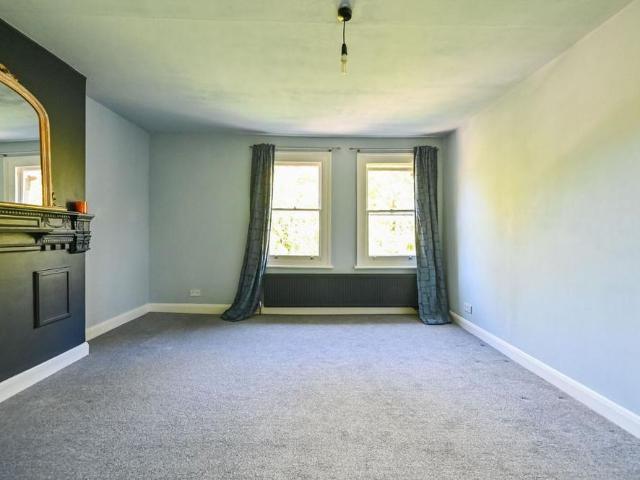 Apartment for rent in Holloway, Greater London