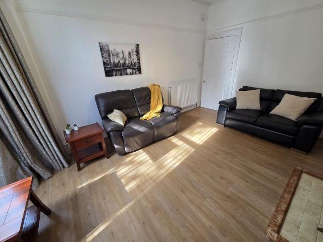 Apartment for rent in Ashley, Ballindoch