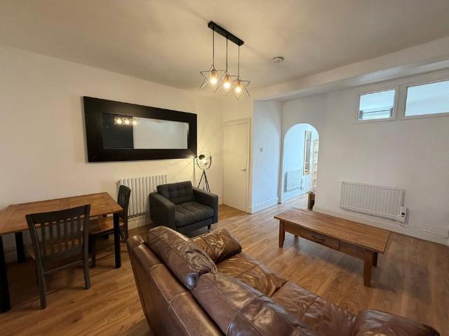 Apartment for rent in Fishers Green, North Yorkshire