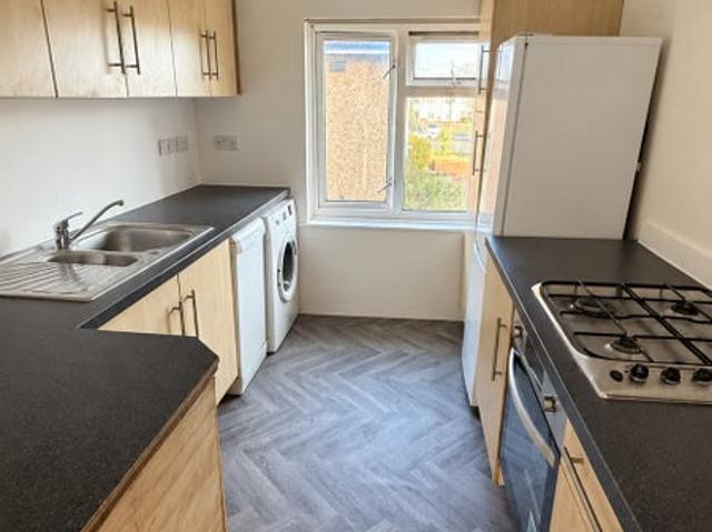 Apartment for rent in London Borough of Barking and Dagenham, Greater London