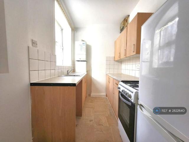 Apartment for rent in Highams Park, Greater London