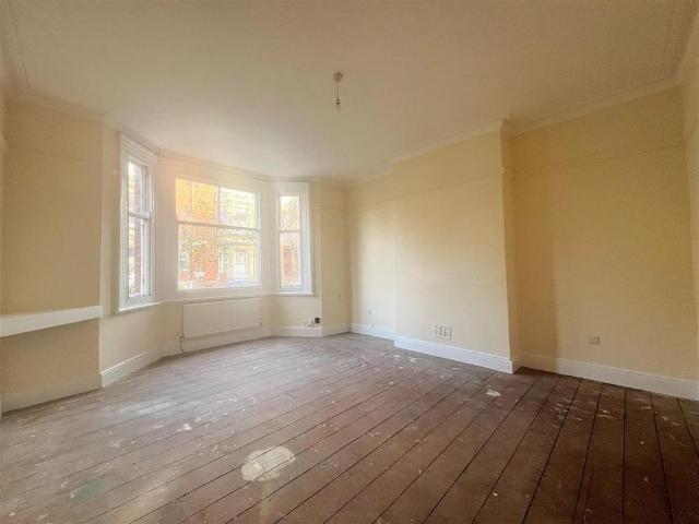 Apartment for rent in Highfields, Old Wharf