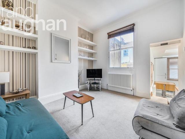 Flat for rent in Queen's Park, Brighton & Hove
