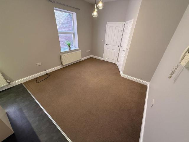 Apartment for rent in Beamhurst, Staffordshire