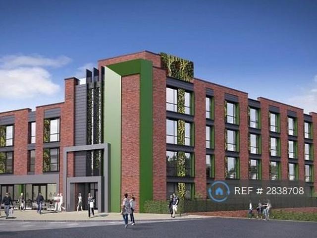 Flat for rent in Bollinbrook, Macclesfield