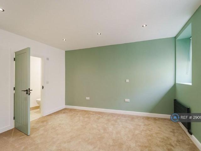 Apartment for rent in New Bilton, Warwickshire