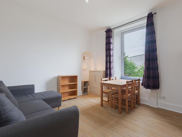 Apartment for rent in Ballindoch, Scotland