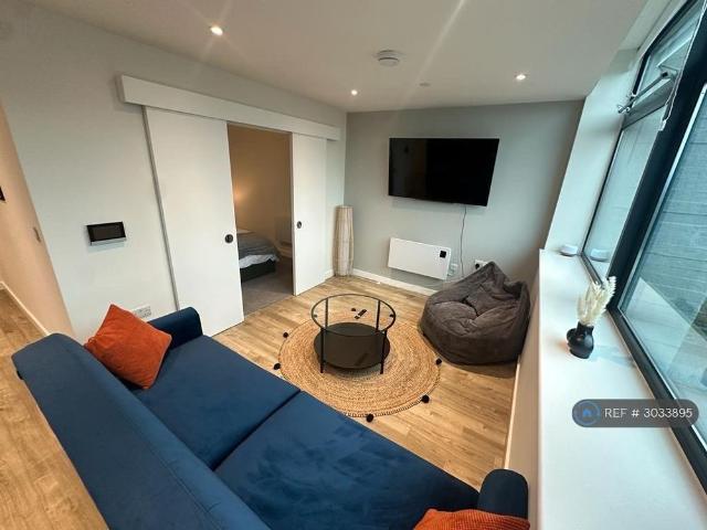 Apartment for rent in City Centre, Georgia