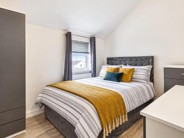 Apartment for rent in The Colonies, Cardiff