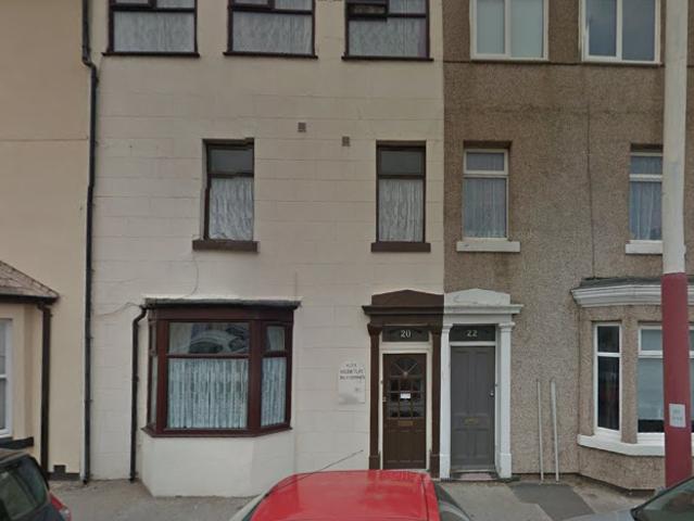 Flat for rent in Foxhall, Blackpool