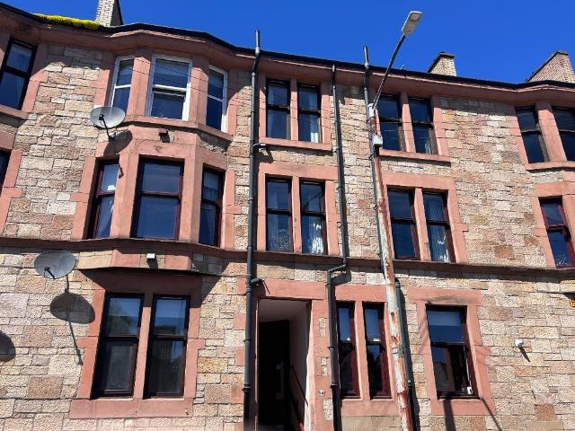 Flat for rent in Crossmyloof, Scotland
