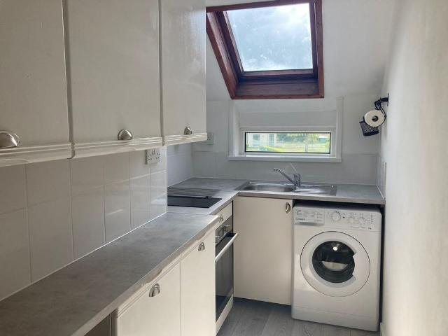 Apartment for rent in Nangreaves, Wales