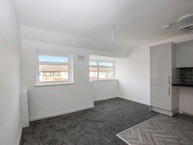 Apartment for rent in Dagenham, Greater London
