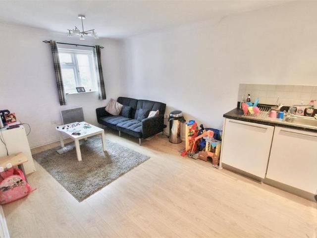 Apartment for rent in Sutton, Rochford