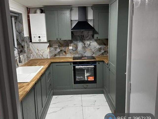 Flat for rent in Burghfield Common, West Berkshire
