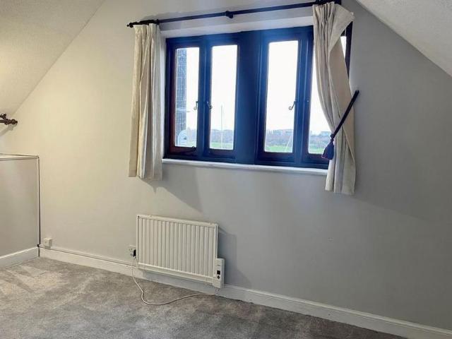 Apartment for rent in Sandwich, Ash