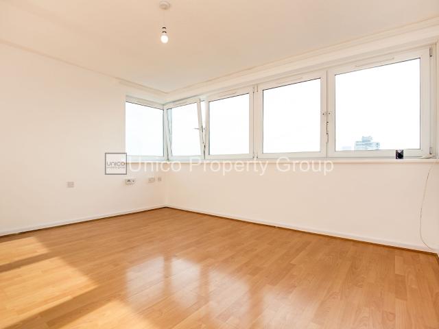 Apartment for rent in Mile End, Greater London