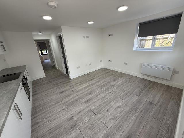 Apartment for rent in Hilton, Great Chatwell