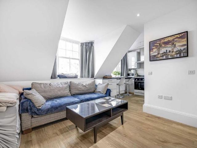 Apartment for rent in Notting Hill, Greater London